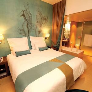 Classic King Room