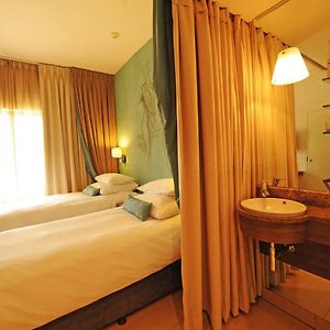 Classic Twin Room
